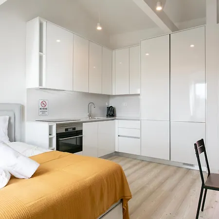 Prime Modern And Apartment *